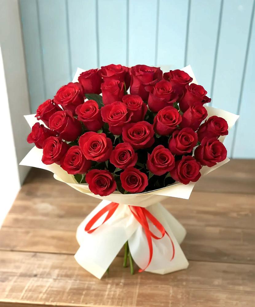 Букет 29 Красных роз в Новомалороссийской