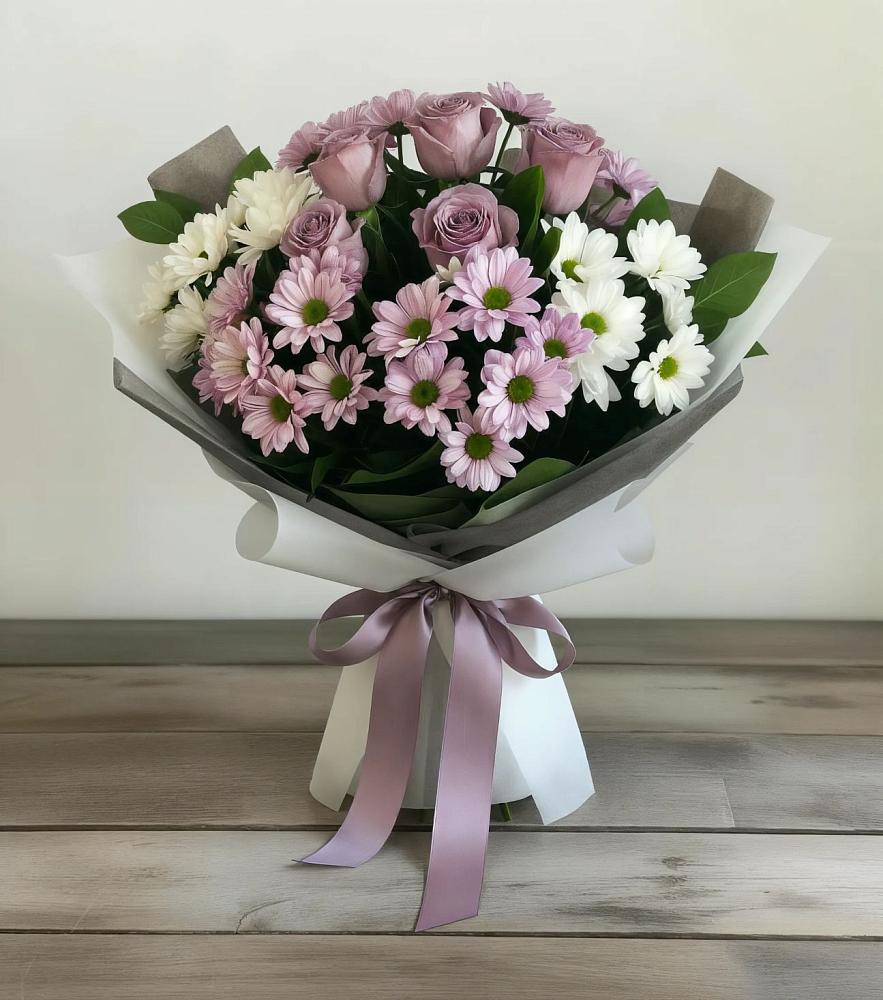 Букет цветов из: Хризантемы и Розы в Новомалороссийской