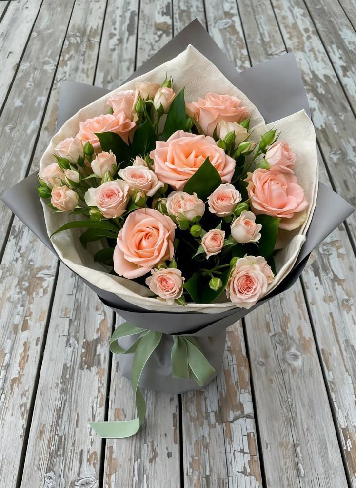 Букет цветов из: Розы в Новомалороссийской