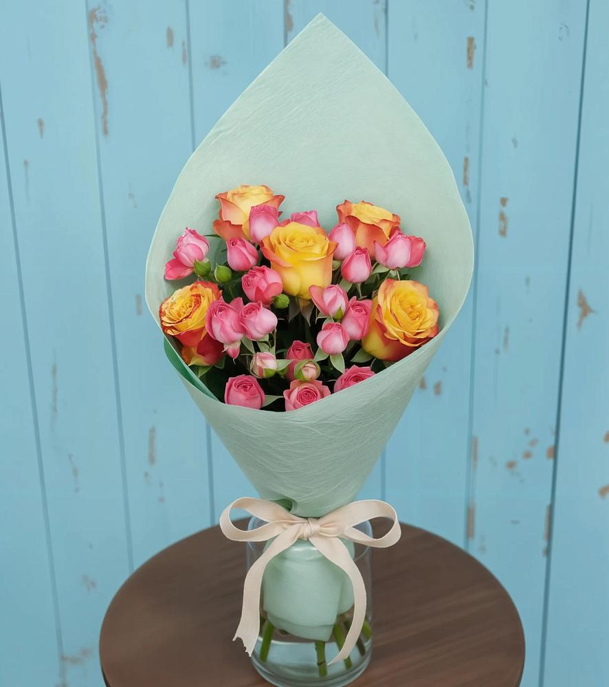 Букет цветов из: Розы в Новомалороссийской