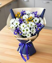 Букет цветов из:  Розы, Ирисы и Хризантемы в Новомалороссийской